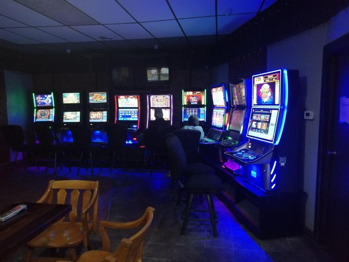 Macklin Hotel Bagian luar foto